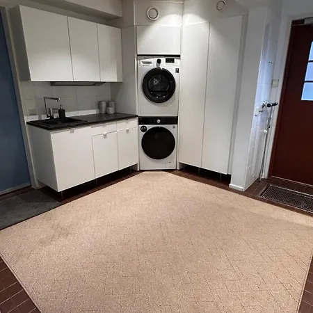 Villa Riverside White Diamond *