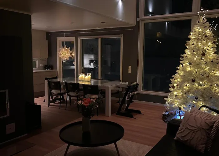 וילה Riverside White Diamond